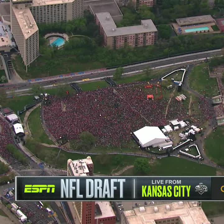 Kansas City rolling deep for the #NFLDraft 😯