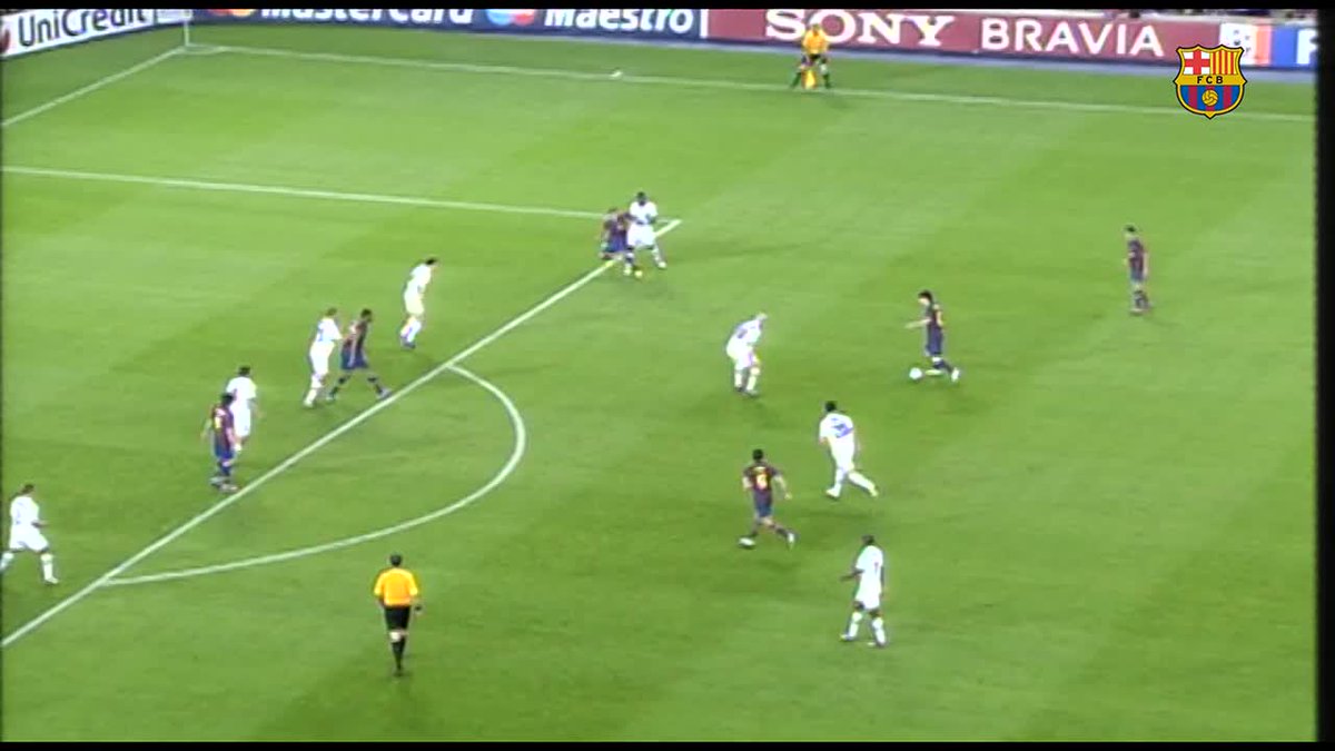 G⚽️L DEL DÍA Modo delantero: Activado 🤹‍♂️ Gerard Piqué tal día como hoy en 2010 🔥