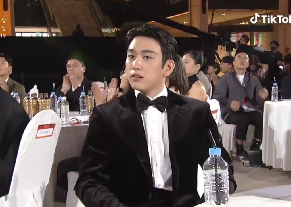 Park Jinyoung wins “Best New Actor — Film” for “Christmas Carol” at the 59th Baeksang Arts Awards! #ParkJinyoung_Baeksang2023 #Jinyoung #진영 #박진영 박진영 #GOT7 #갓세븐 GOT7 (갓세븐)