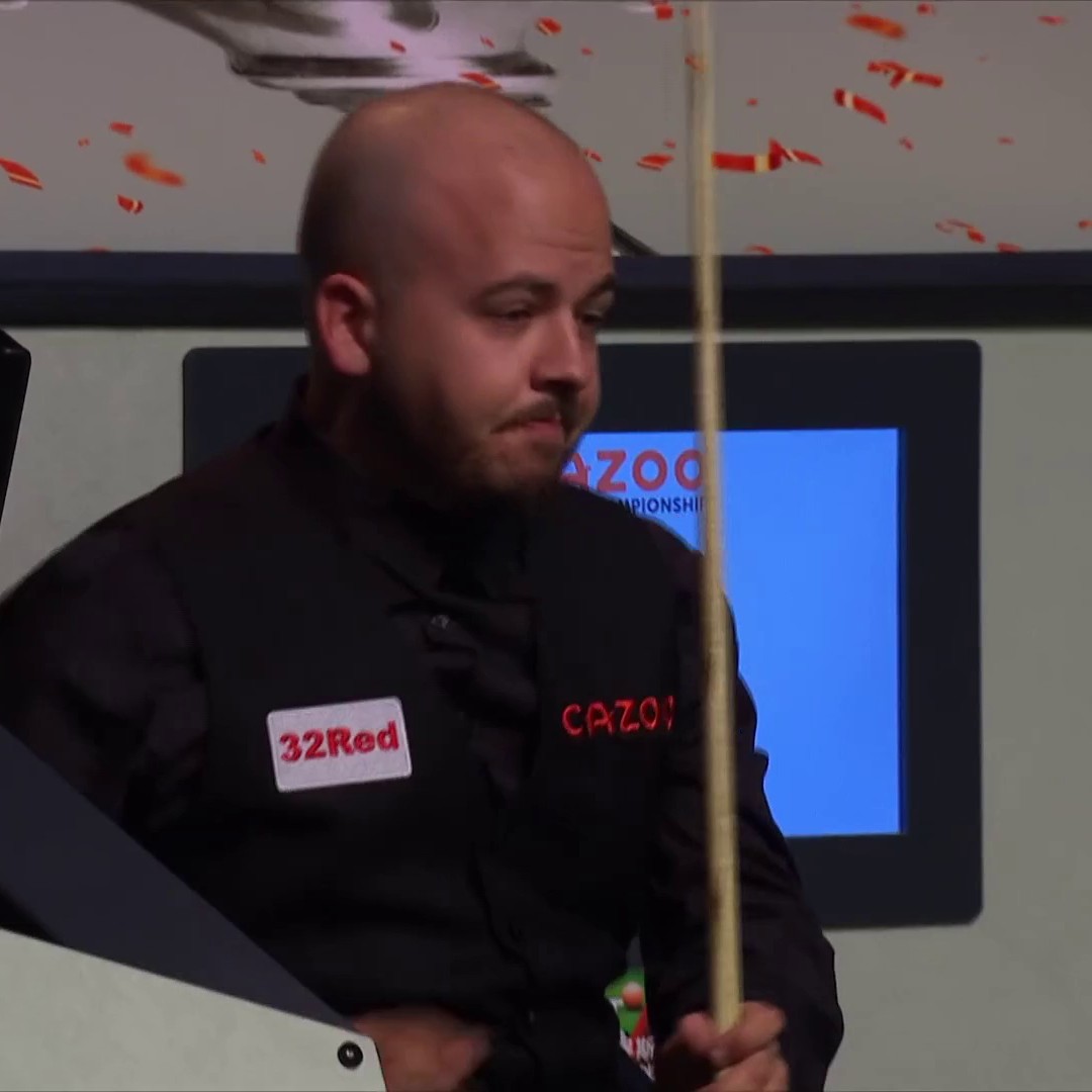 Luca Brecel not happy after losing the first frame this morning 😯😤 Watch Live 💻➡️ #CazooWorldChampionship