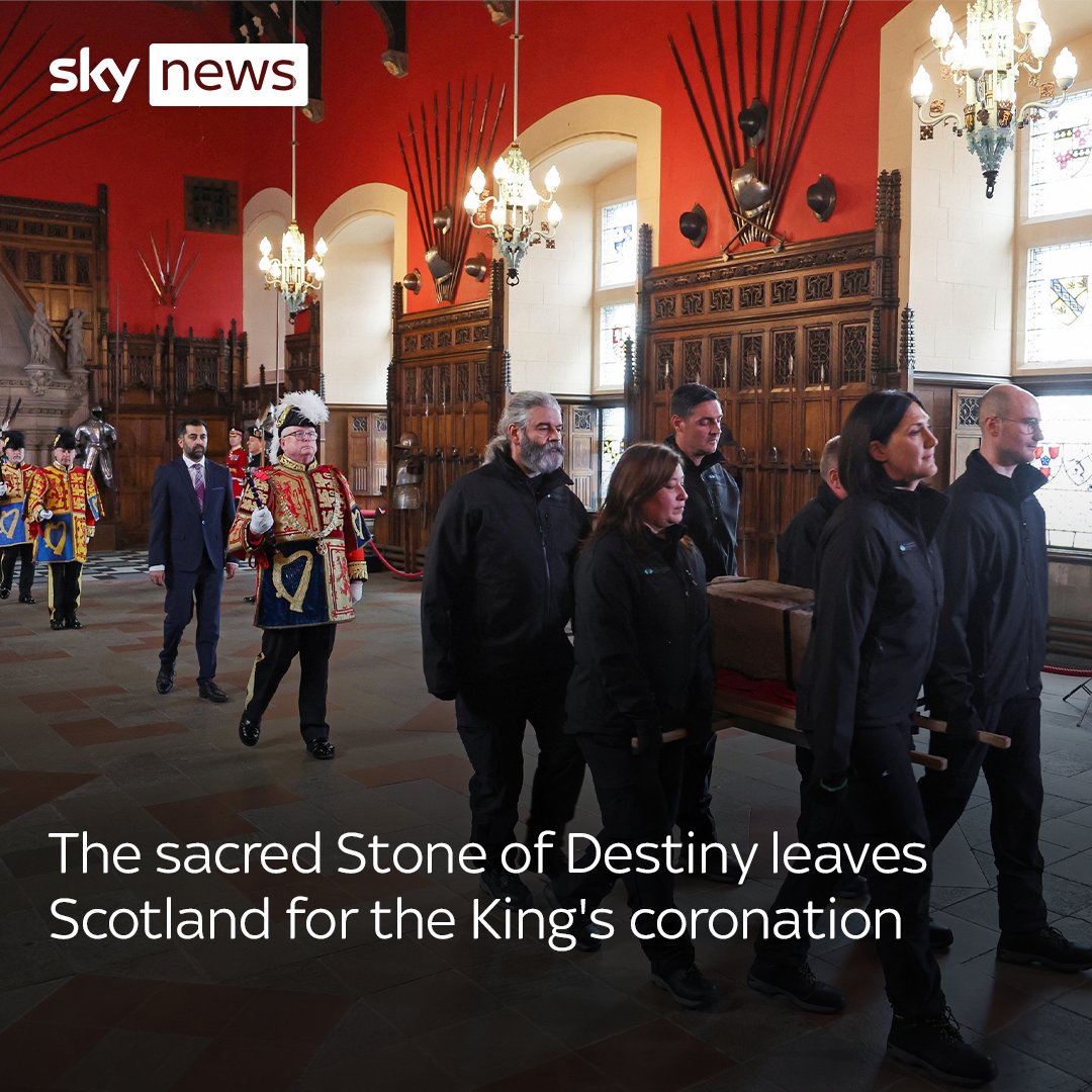 The Stone of Destiny has left Edinburgh Castle in Scotland for the King's coronation 🏴󠁧󠁢󠁳󠁣󠁴󠁿 The stone an ancient symbol of Scotland's monarchy, used in coronations for centuries and is seen as a sacred object.