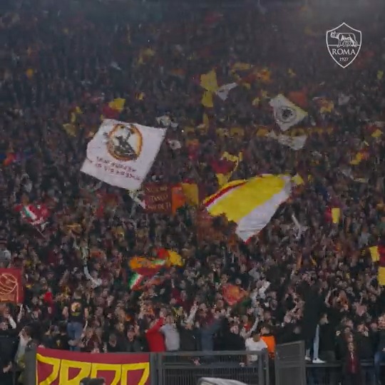 ๐๏ธ Giallorossa รจ unica... ๐จ๐ฅ #ASRoma