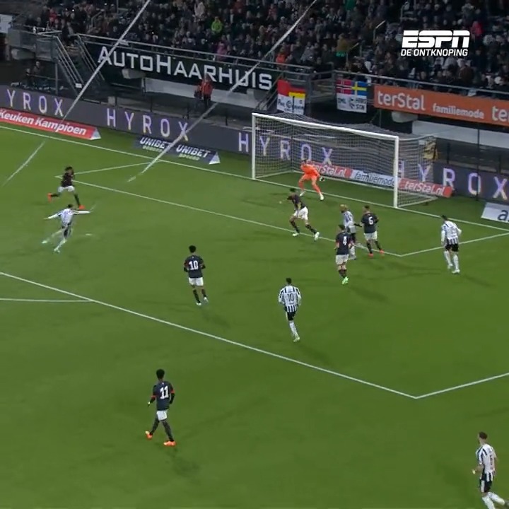 Wat een heerlijke goal van Heracles Almelo 🔥 #herjps