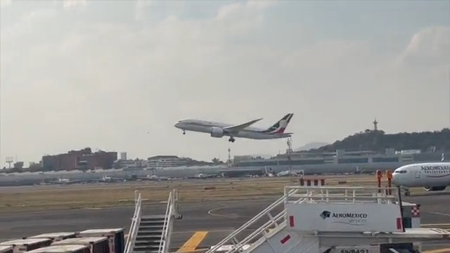 ¡Hasta nunca! El avión presidencial que Felipe Calderón regaló a Peña Nieto partió esta tarde de México a Tayikistán , país al que fue vendido 🇲🇽✈️🇹🇯