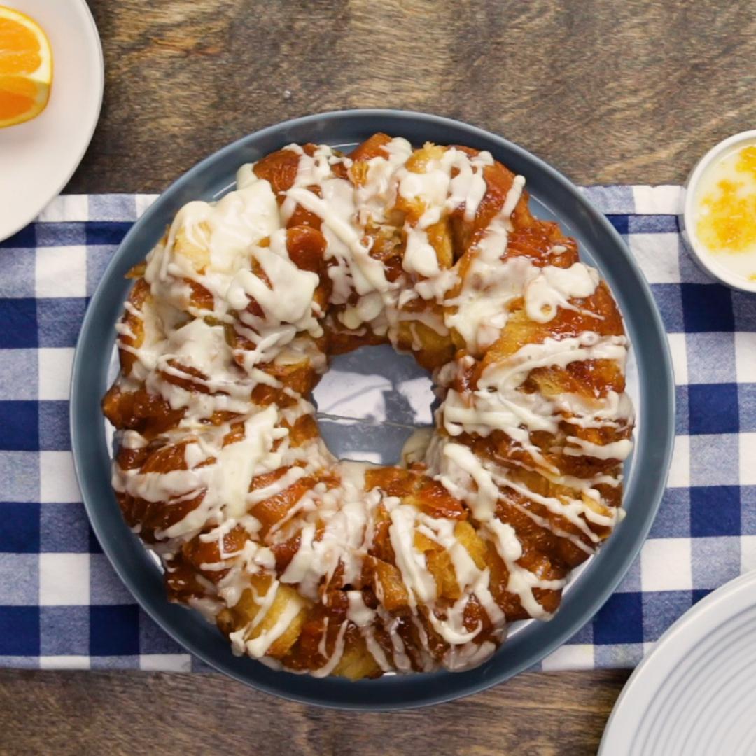 Ultimate Glazed Orange Pull-Apart Bread