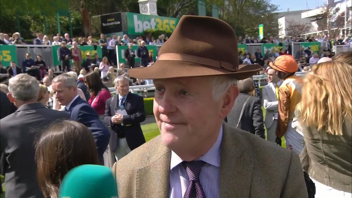 RIP Dream Alliance. 🕊🐴 What a story, what a horse. ❤️ #ITVRacing | Philip Hobbs & Johnson White Racing