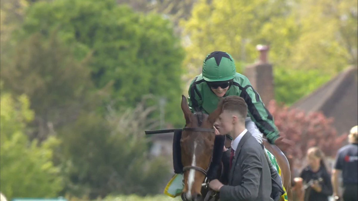 "He's some tough horse, he's unreal." 🗣 John Joseph Hanlon. #ITVRacing | Sandown Park | Oli Bell