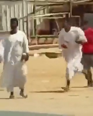 سرقة بنك الخرطوم فرع سوبا، من قبل مواطنين. #السودان