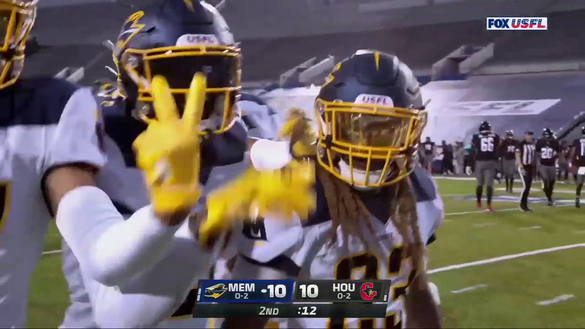 PICKED IN THE ENDZONE BY LAMONT McPHATTER II! 😤