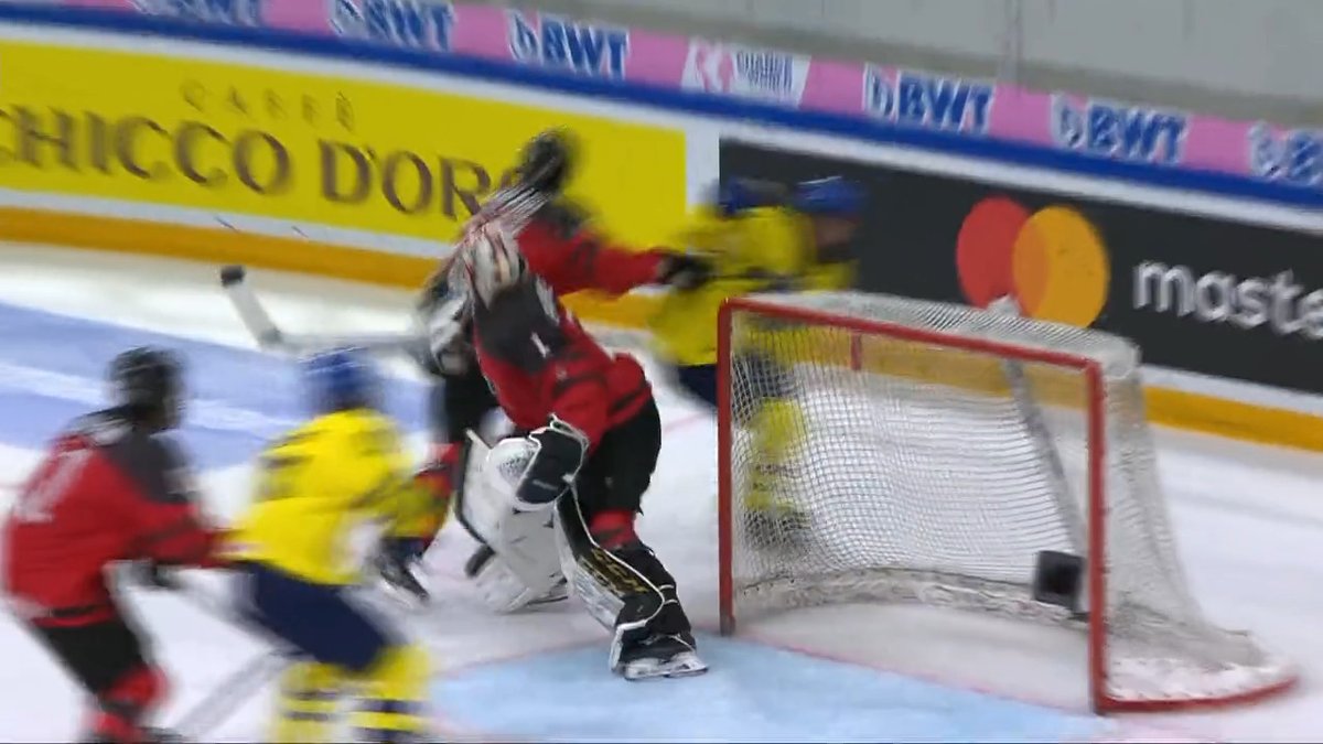 🇸🇪 Will Tre Kronor be back-to-back #U18MensWorlds Champions? Get primed with the highlights from their semi-finals matchup against Hockey Canada ⤵️