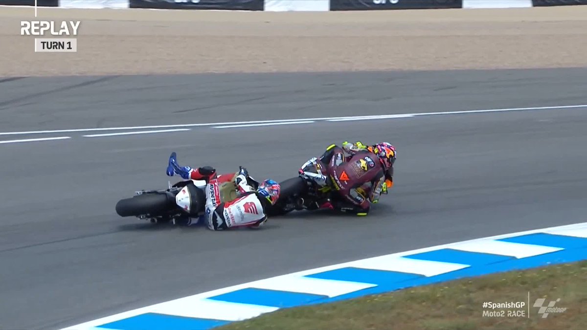 💥 Ai Ogura goes down at turn 1!! Slight contact with Tony Arbolino as he was overtaking him 🫢 #SpanishGP 🇪🇸