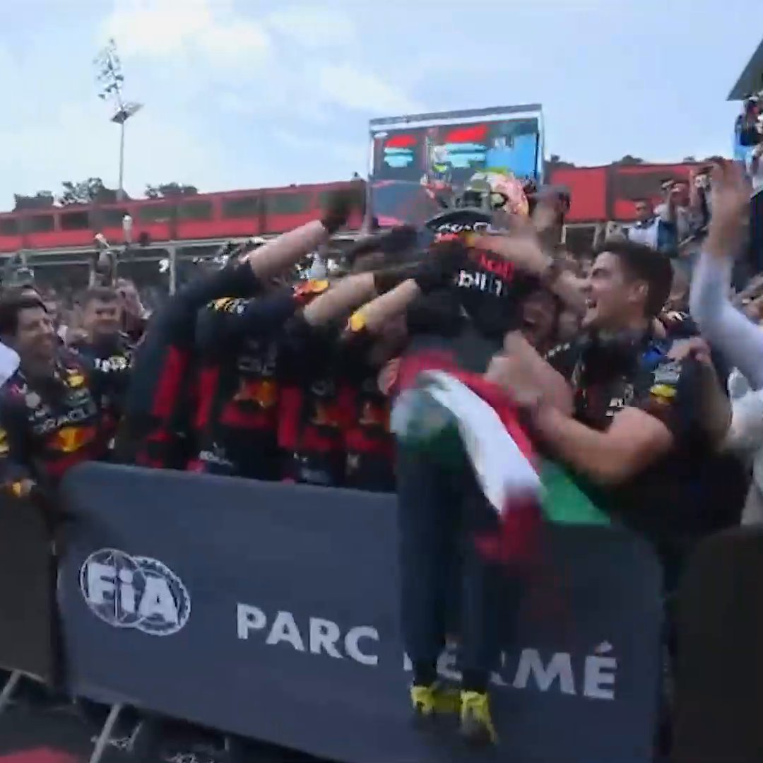 Sergio Perez dove into his team after winning the Azerbaijan Grand Prix ❤️ 🇲🇽 ESPN F1