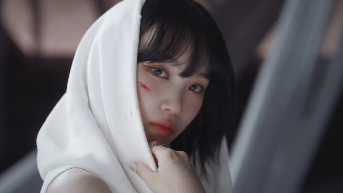 나랑 저 너머 같이 가자 MY UNFORGIVEN GIRLS ❤️‍🔥 나랑 선 넘어 같이 가자 MY UNFORGIVEN BOYS ❤️‍🔥 #UNFORGIVEN #LE_SSERAFIM #르세라핌 #새시대로기억될_르세라핌