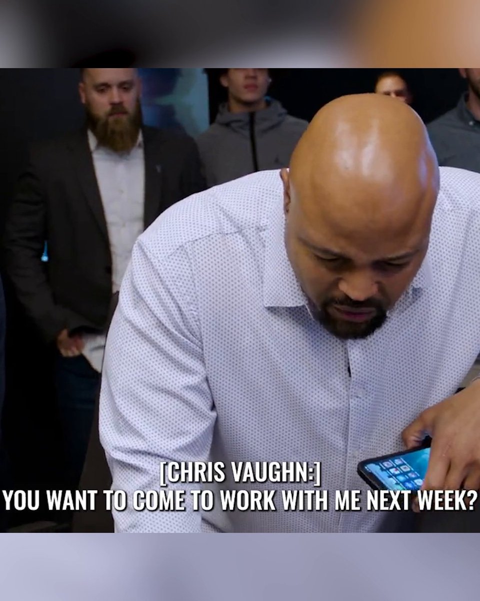The heartwarming phone call between father and son 📲🏈 Witness Cowboys scout Chris Vaughn draft his son Deuce 💙 (via Dallas Cowboys)