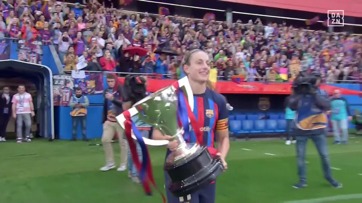 26 games 26 wins +103 GD Barça Femeni win another Liga in style 🎉 (via DAZN Football)