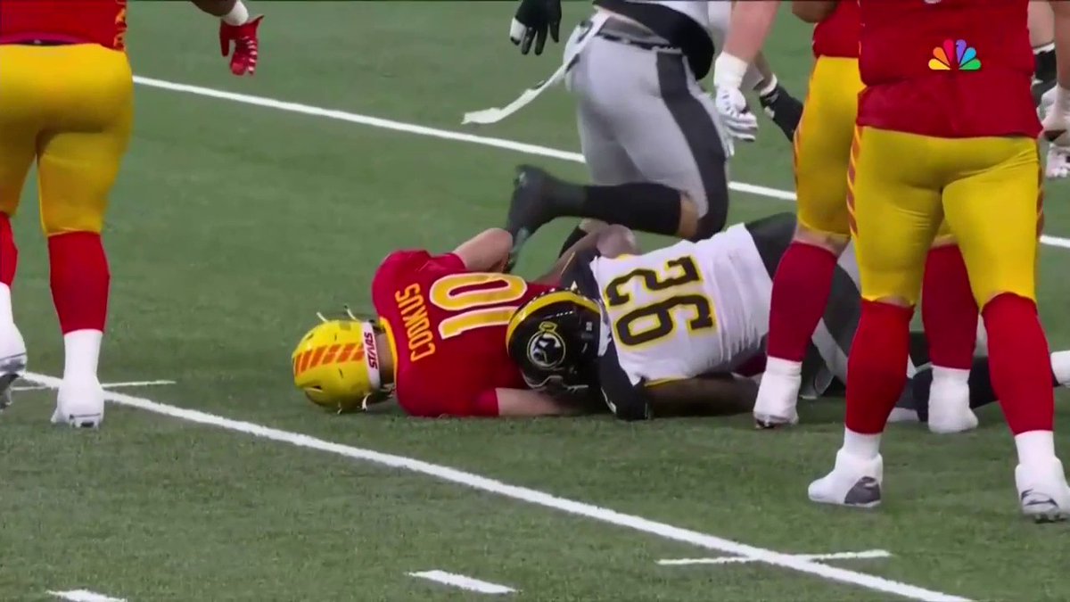 Will Miles with the sack! 😤 🎥: NBC Entertainment | Peacock