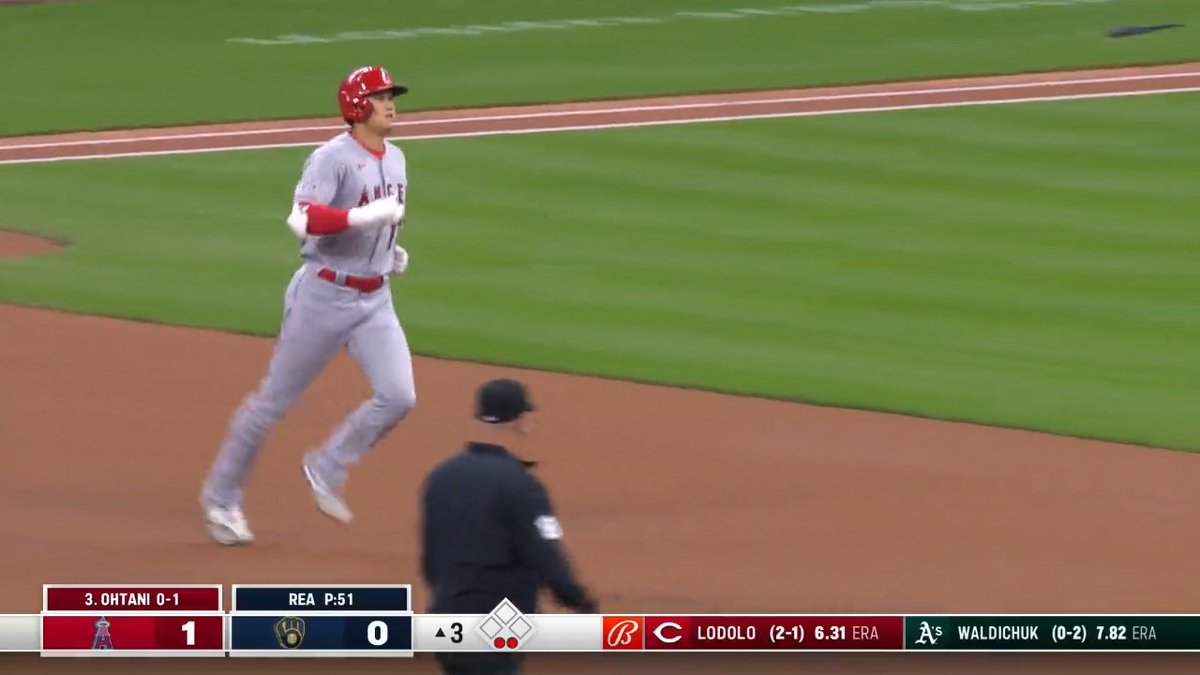 Shohei smash! 💪