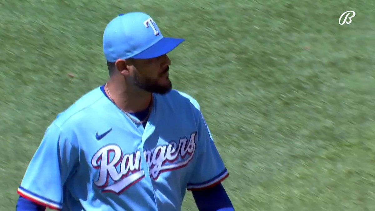 Martin Perez and Nathan Eovaldi just shoving it up the Yankees’ ass this series.