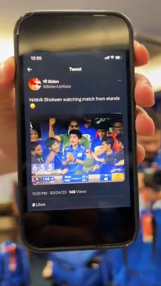 Twitter, do your thing and find Hrithik’s doppelgänger 😂😋 #OneFamily #MIvRR #MumbaiMeriJaan #MumbaiIndians #IPL2023 #TATAIPL Hrithik Shokeen