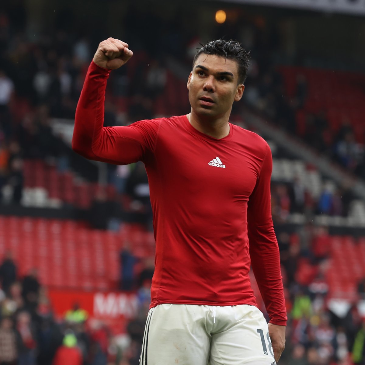 So, so good. Casemiro 👏 #MUFC || #MUNAVL