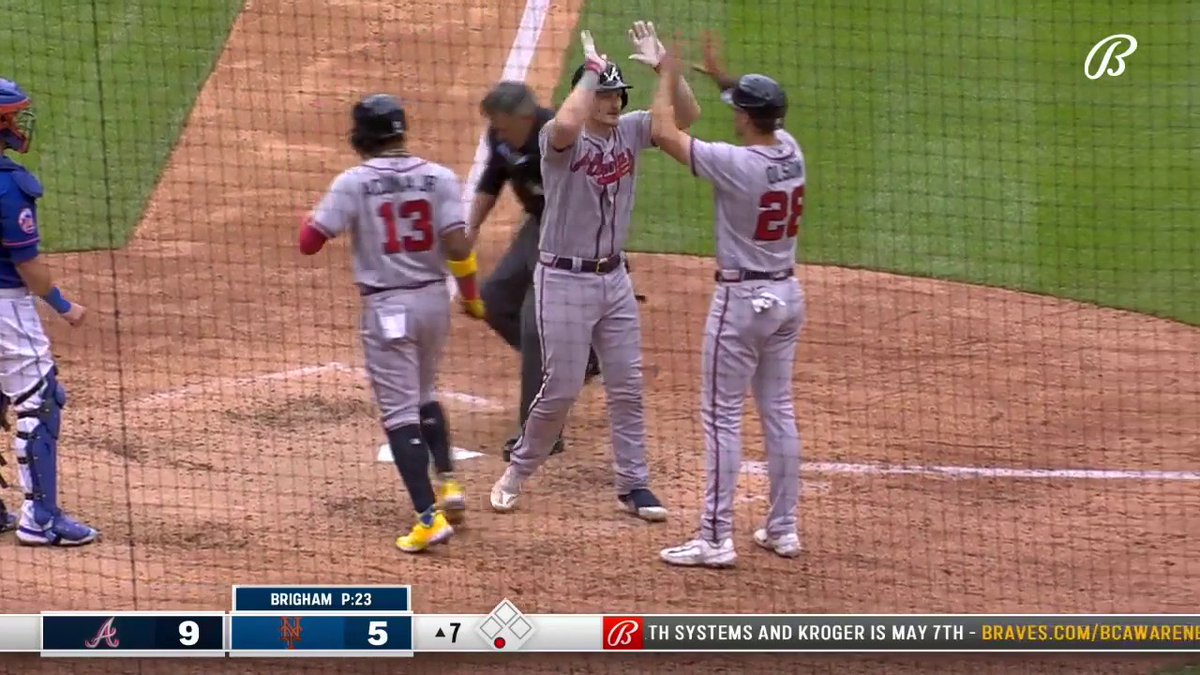 1st inning: Sean Murphy 3-run home run 7th inning: SEAN MURPHY 3-RUN HOME RUN