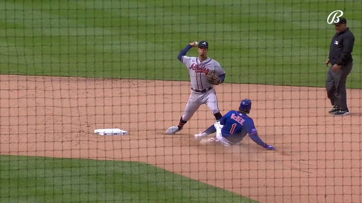 Let’s get a couple things straight here on this slide. 1) Going in low/spikes down/hands up is not a “dirty” play 2) The rules state if you can reach out and grab the bag with your hand then it’s fair. You do NOT have to slide straight into the base.