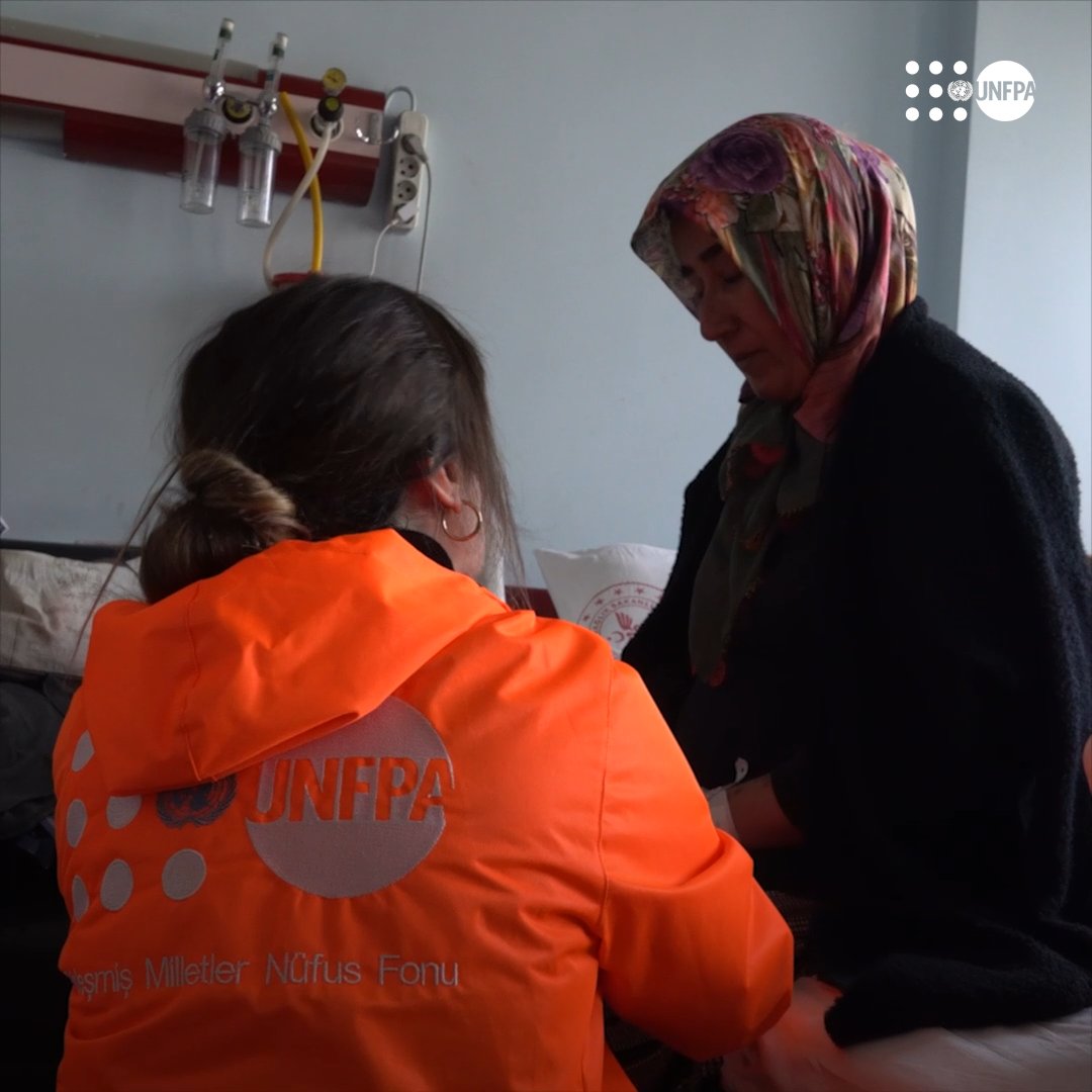 Survivors of the recent earthquakes in #Türkiye and #Syria are enduring terrible trauma. See how UNFPA in Türkiye is providing access to mental health and psychosocial support: