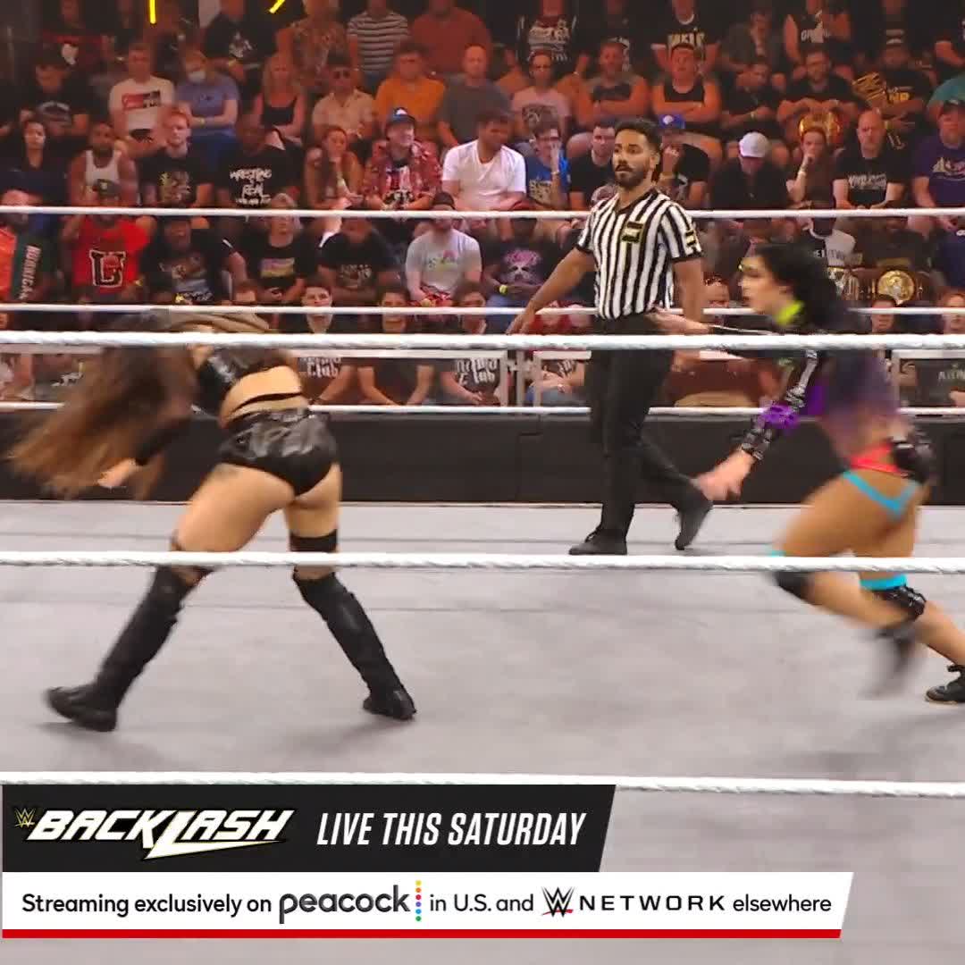 WHAT A DEBUT 🙌 Welcome to #WWENXT, #DaniPalmer!