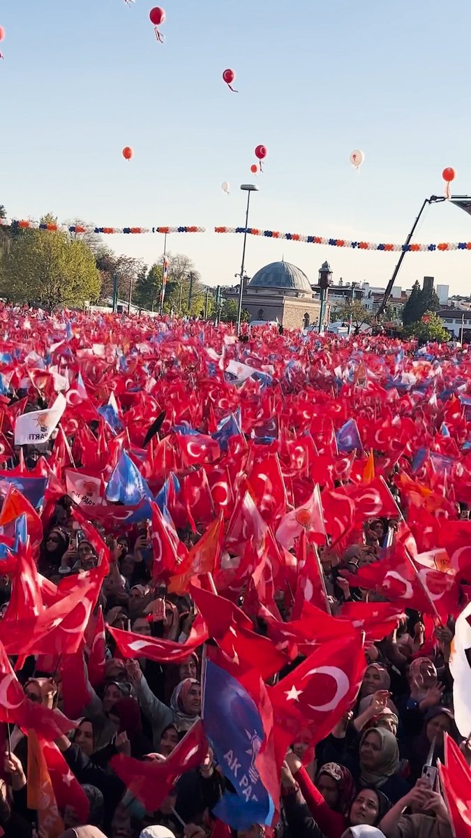 Bu sevda ne yollara sığar ne meydanlara. Sağ ol Konya, var ol Konya! 🇹🇷