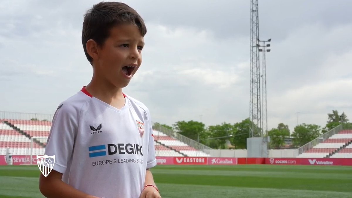 🎥 Juan Jesús, el pequeño sevillista que cumplió su sueño... ❤ 😍 Jesús Navas ©