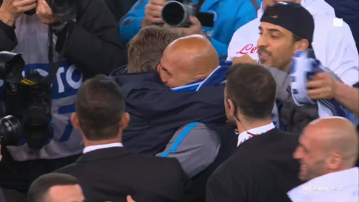 12,058 days later, Napoli are champions of Italy again 😍