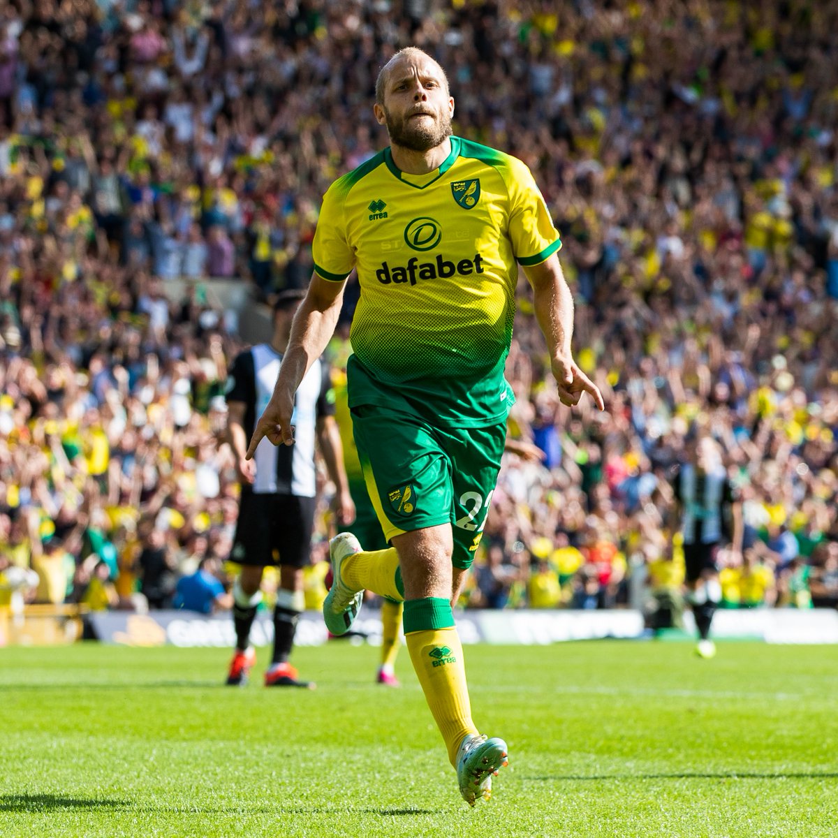The first #NCFC hat-trick in the Premier League for 26 years 🎩🪄 🔰 Goals 3️⃣2️⃣, 3️⃣3️⃣ and 3️⃣4️⃣ of the 8️⃣8️⃣ in his Norwich City career 👊
