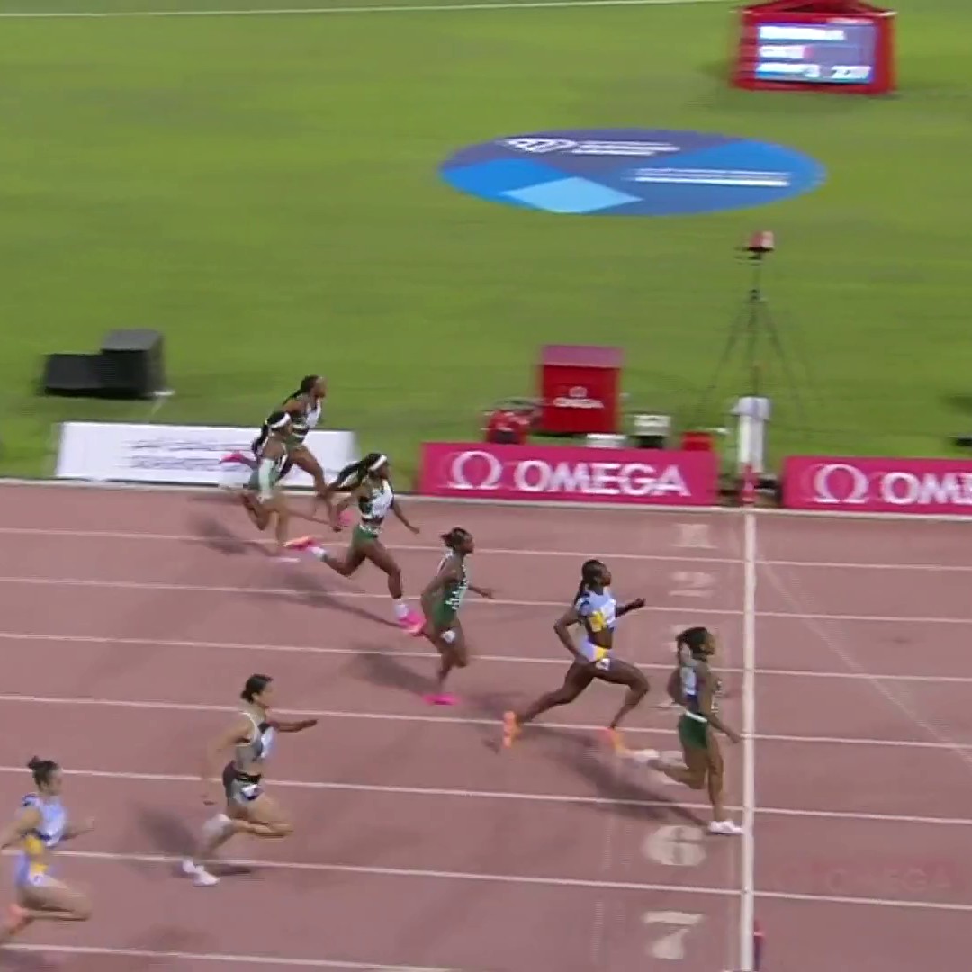 Sha'Carri Richardson wins the women's 100m at the first #DiamondLeague meet of the year in 10.76 seconds.