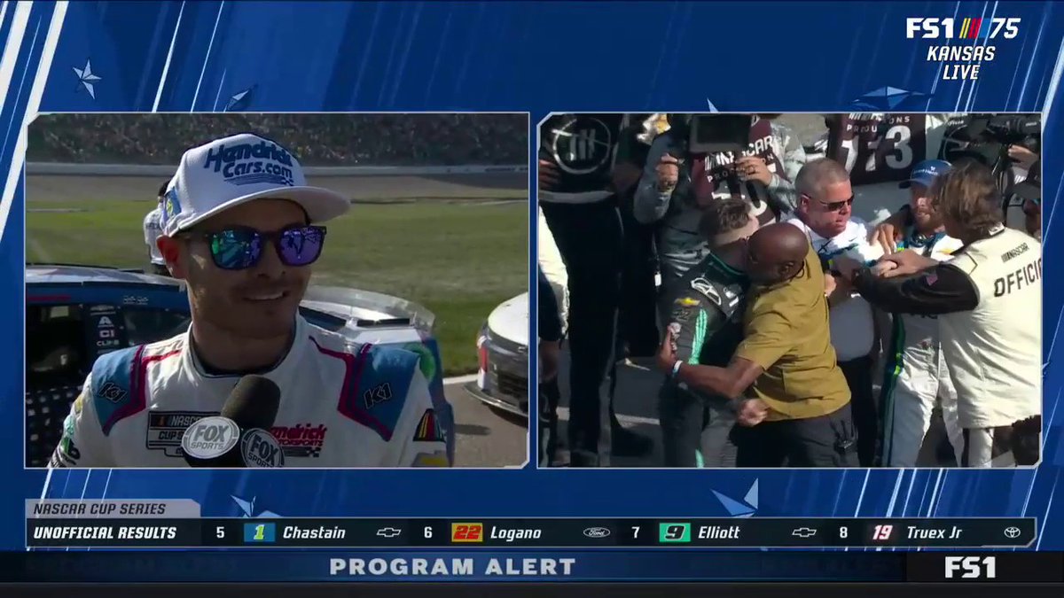 Kyle Larson's live reaction to the Ross Chastain and Noah Gragson fight 😂