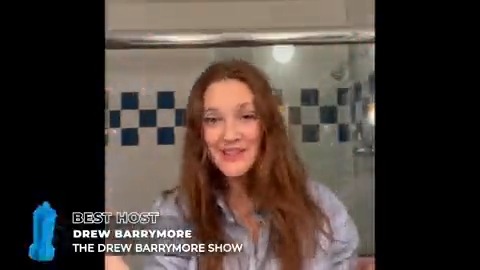 The host with the moooost 🎤📺 Congratulations to Drew Barrymore of the #DrewBarrymoreShow for winning Best Host! #MTVAwards
