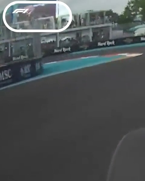 Racer. Life coach. TV addict. Fernando Alonso kept a watchful eye over team mate Lance Stroll during Sunday's race! 📺🍿 #MiamiGP #F1 Aston Martin Aramco F1 Team