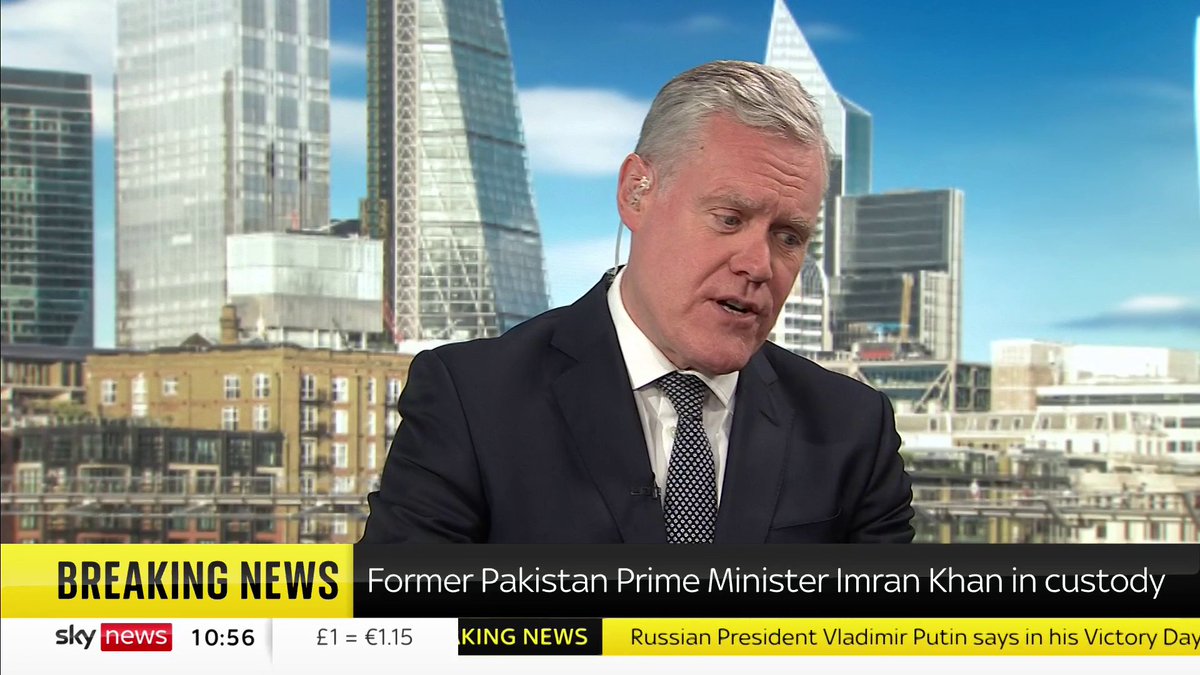 BREAKING: The former PM of Pakistan Imran Khan has been arrested outside the Islamabad High Court 📺 Sky 501, Virgin 602, Freeview 233 and YouTube