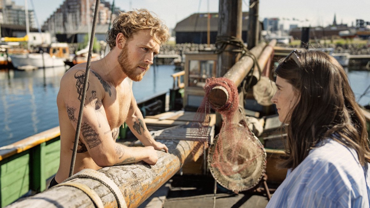 When a young fisherman with a hidden talent gets discovered by a music producer, he must decide if he's ready to open himself up to stardom — and love. A Beautiful Life premieres June 1.
