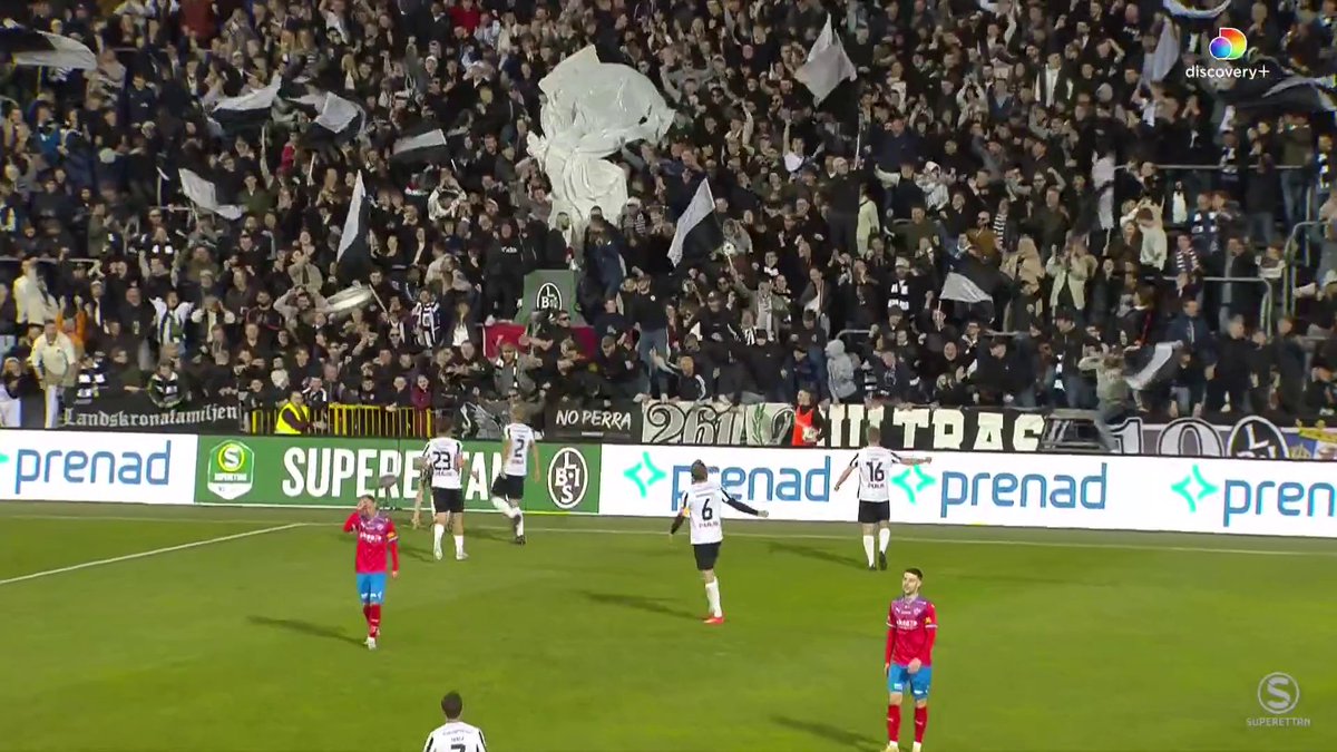 Landskrona BoIS besegrar Helsingborgs IF i seriesammanhang för första gången på 18 år ⚫️⚪️