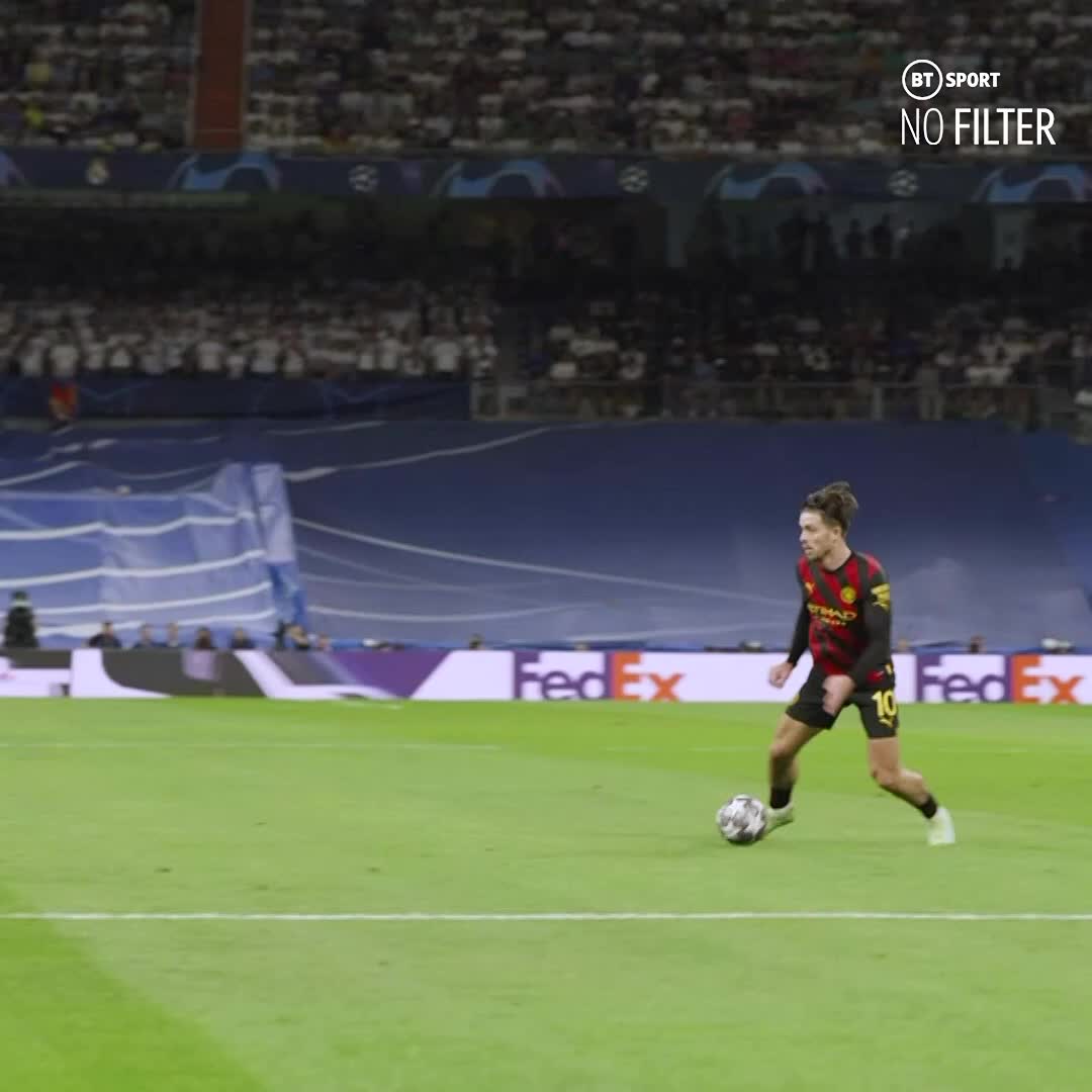The way KDB caught this 😌 #NoFilterUCL