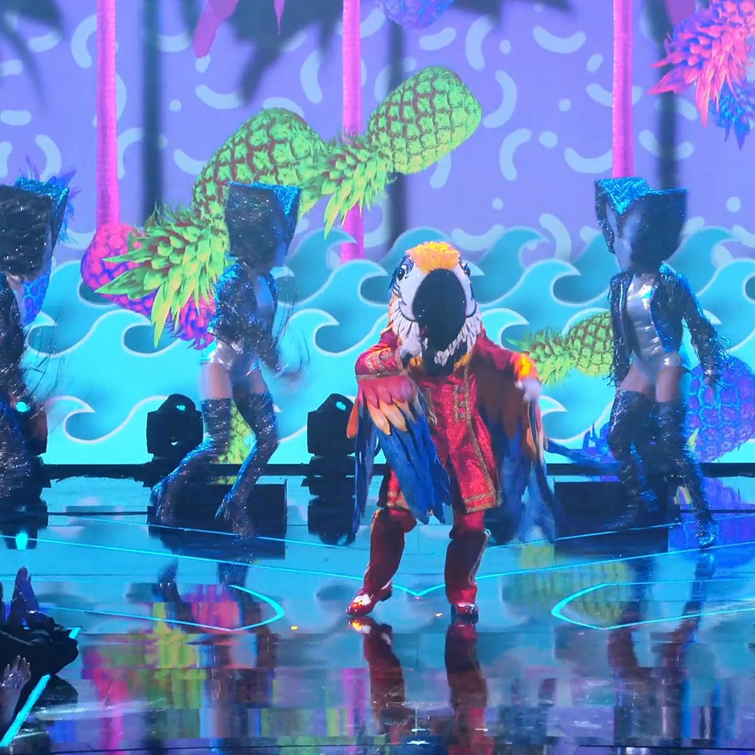 Another beautiful performance from #MacawMask! Catch the rest of the Semi-Finals performances TONIGHT at 8/7c on FOX 🎉 #TheMaskedSinger