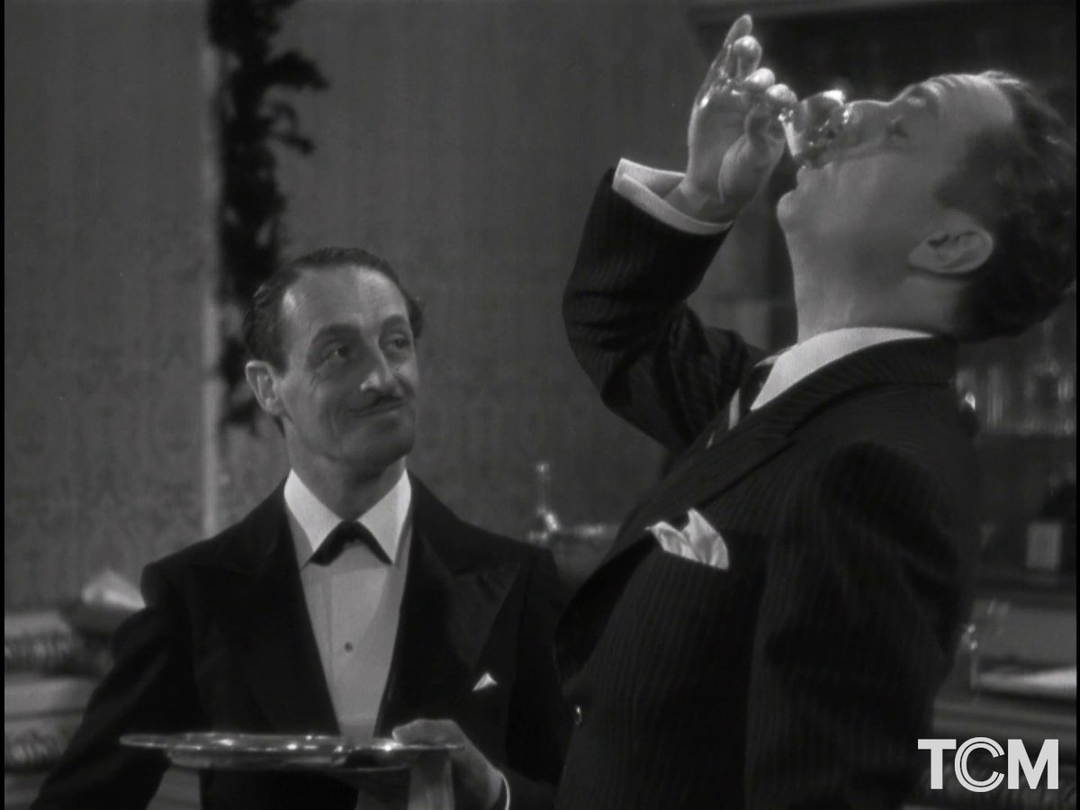 The William Powell Guide to Suave: The perfect martini as featured in THE THIN MAN ('34). See it tonight at 8pm ET as continue our salute to our May Star of the Month.