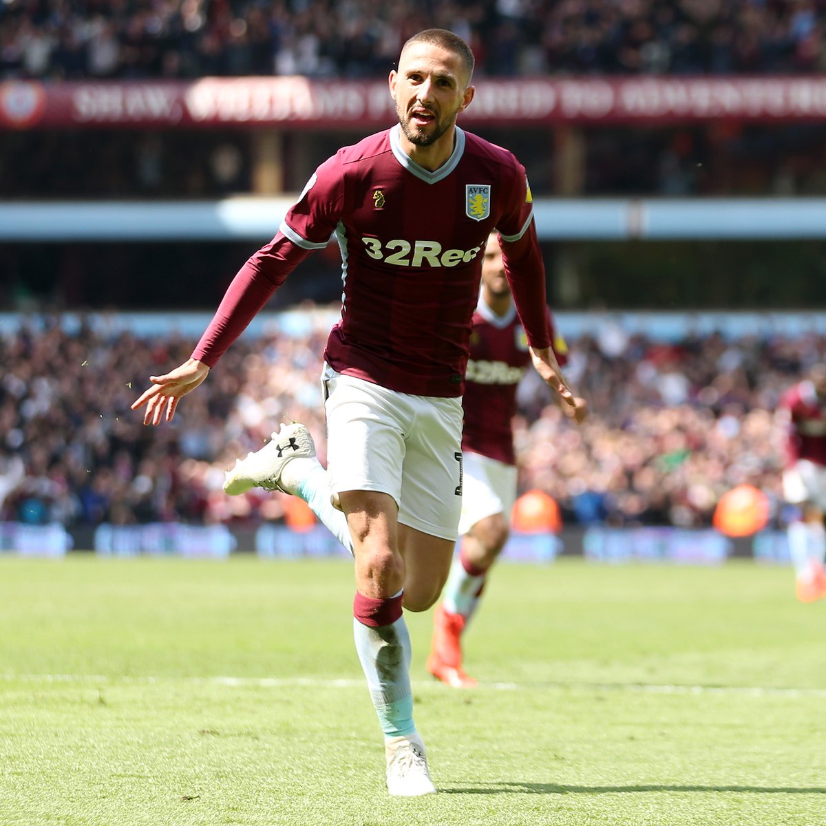 #OnThisDay in 2019, Conor Hourihane did this. 😍