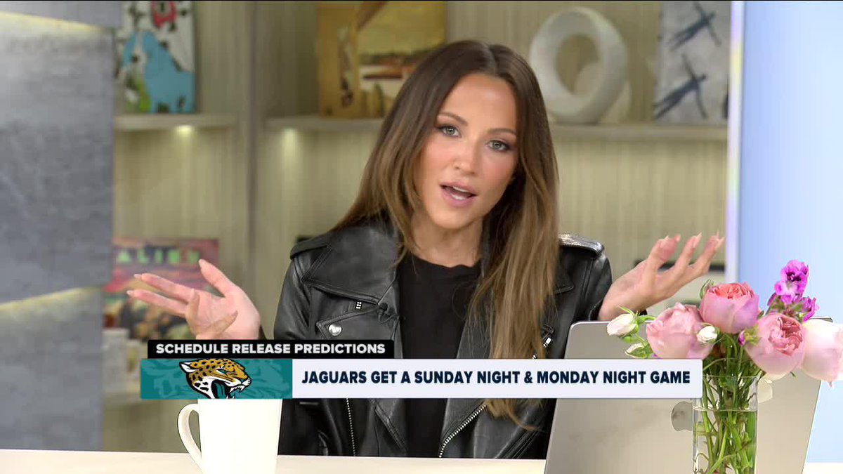 Time for some bright lights for Jacksonville. 📺: FanDuel Television Horse Racing Network | Kay Adams | Jacksonville Jaguars | #DUUUVAL