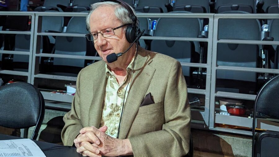 Al McCoy signs off for the final time. 🥲 Watch the full video: