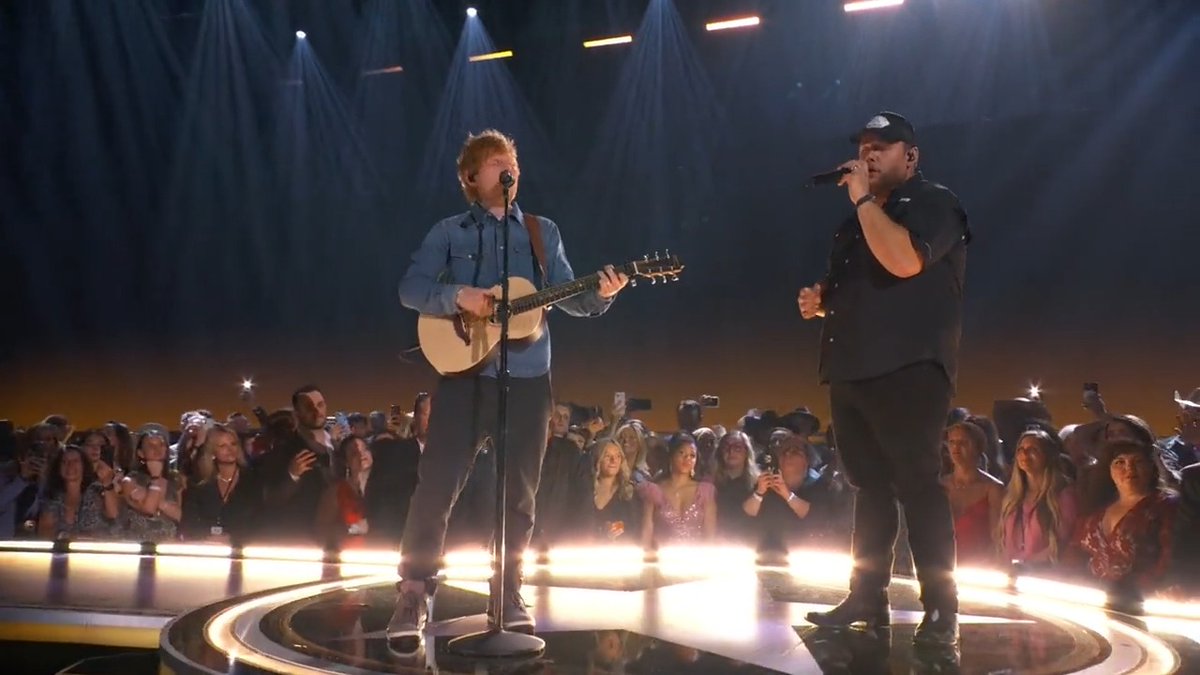 A very special version of Life Goes On featuring Luke Combs 🎤 is out now. Watch them perform it together last night at the ACM Awards 🤩 Watch: Listen: