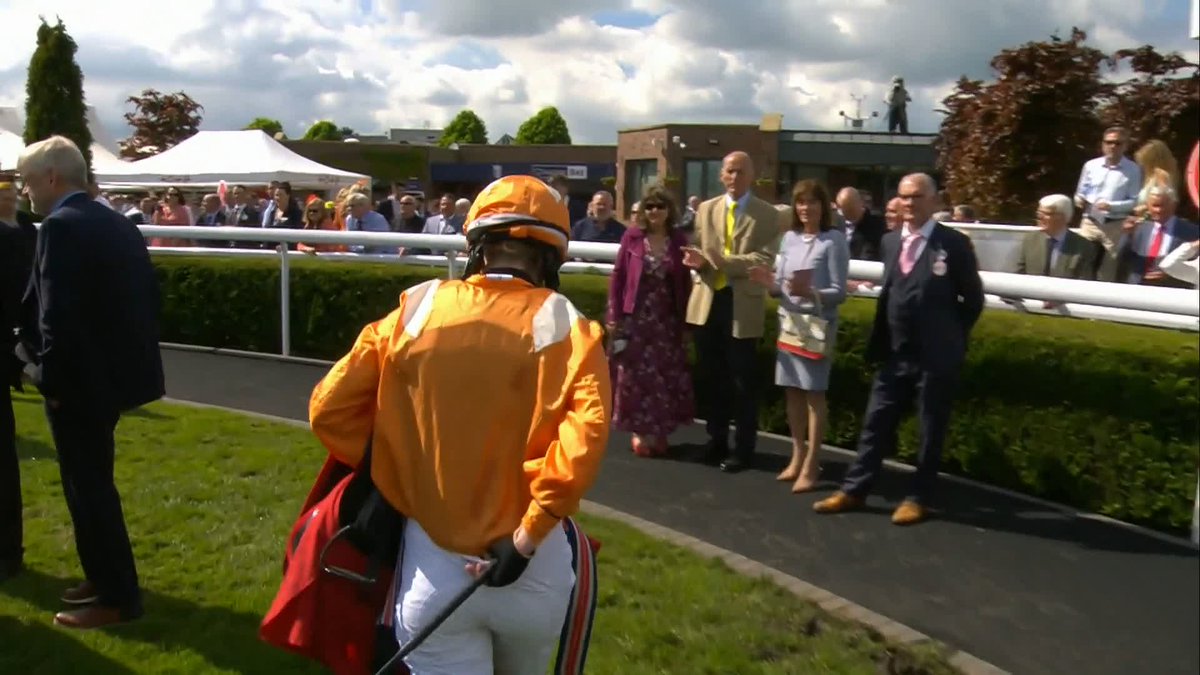 Tolworth Hurdle 🥇 Sovereign Hurdle 🥇 November Handicap 🥇 Chester Cup 🏆 Metier is seriously talented! #ITVRacing | chesterraces | Matt Chapman | Harry Fry Racing