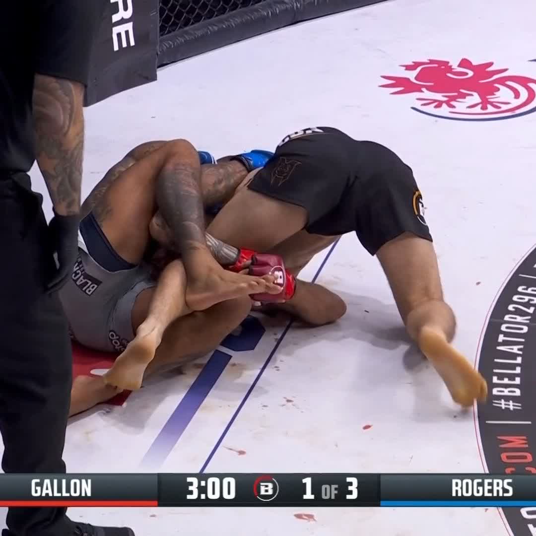 Did you agree with the stoppage? ๐ค The referee stops the fight in favour of Saul Rogers. #Bellator296 Monster Energy Prelims โถ๏ธ