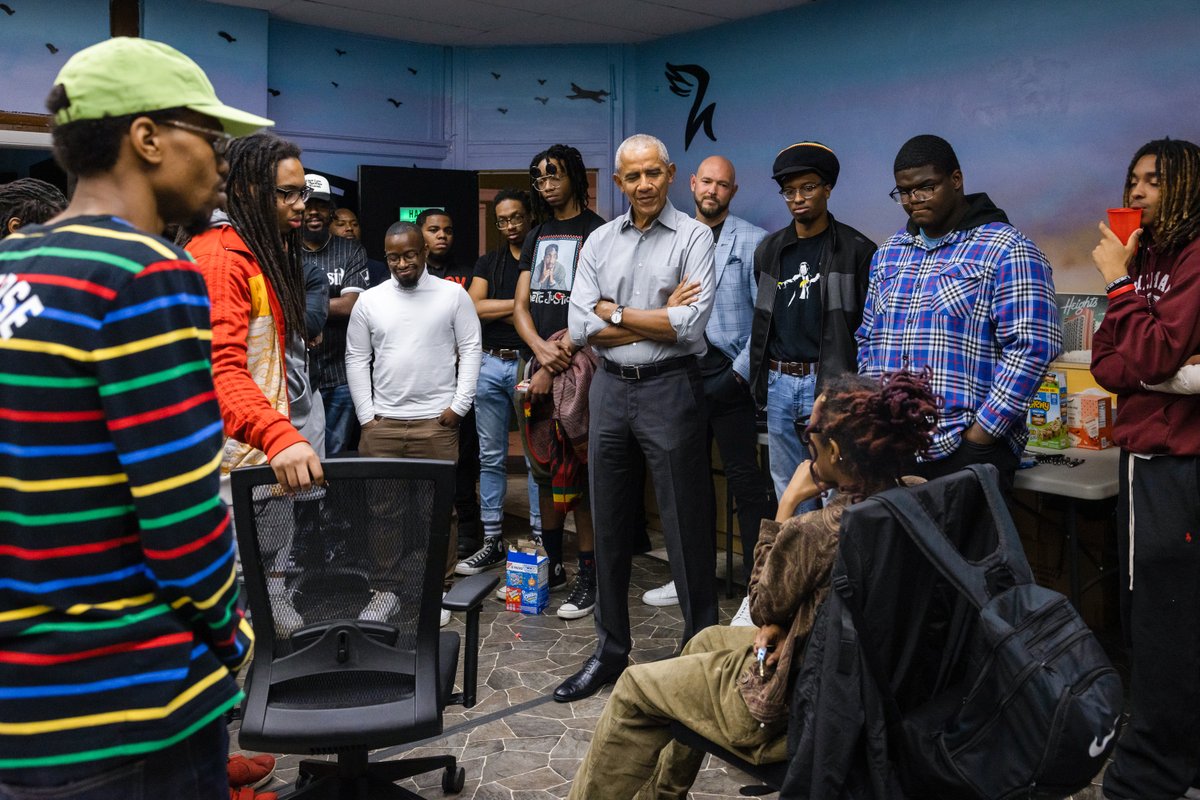What a week in Chicago! From a surprise recording studio drop by at Guitars Over Guns to a panel discussion with My Brother's Keeper Alliance model communities, Barack Obama returned to the South Side to spend time in community with young people &amp; community leaders. Get a glimpse at his visit: