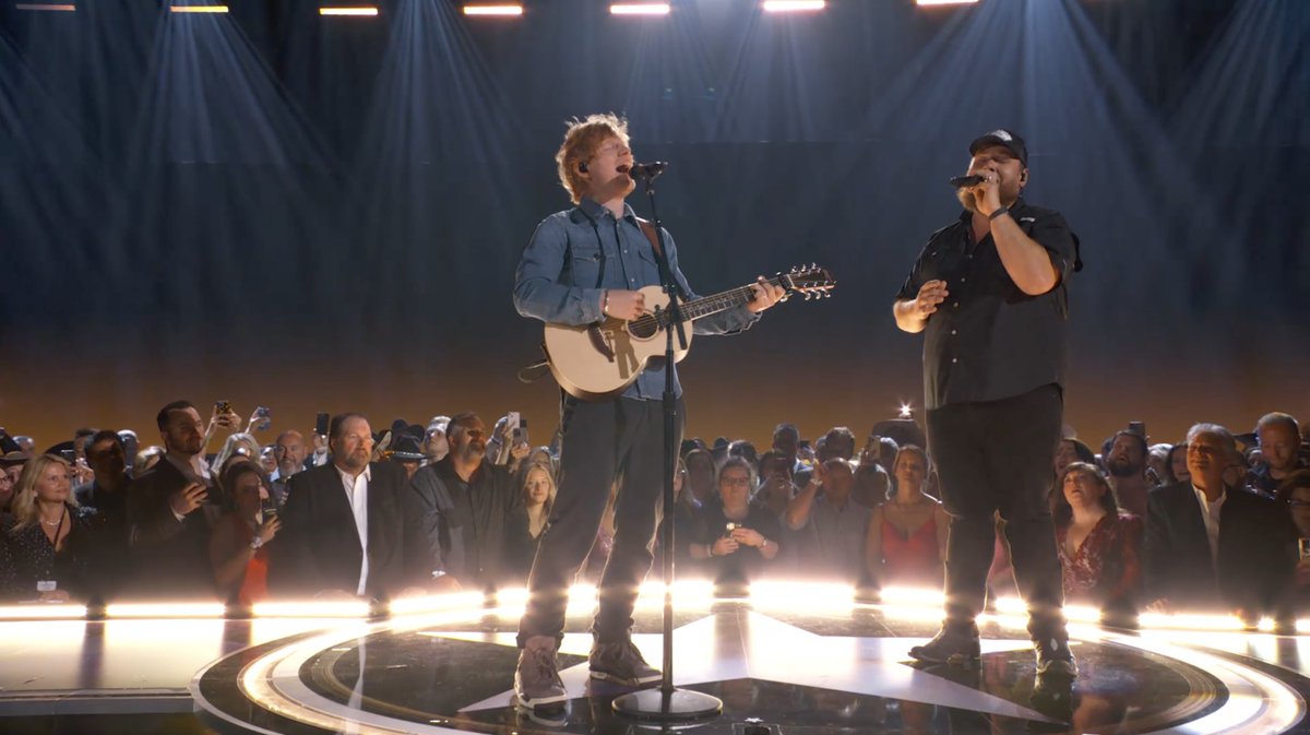 Unreal getting to perform Ed Sheeran HQ’s new song “Life Goes On” with him last night. Recorded version of the song with Ed and I is out now everywhere!